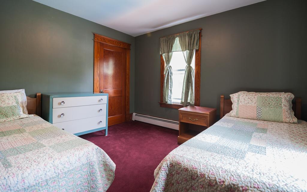 Profile Motel & Cottages Lincoln Bagian luar foto